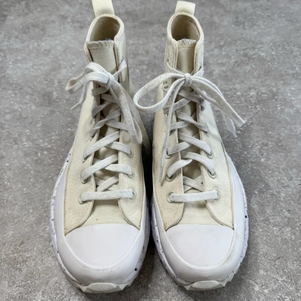 Converse women’s run